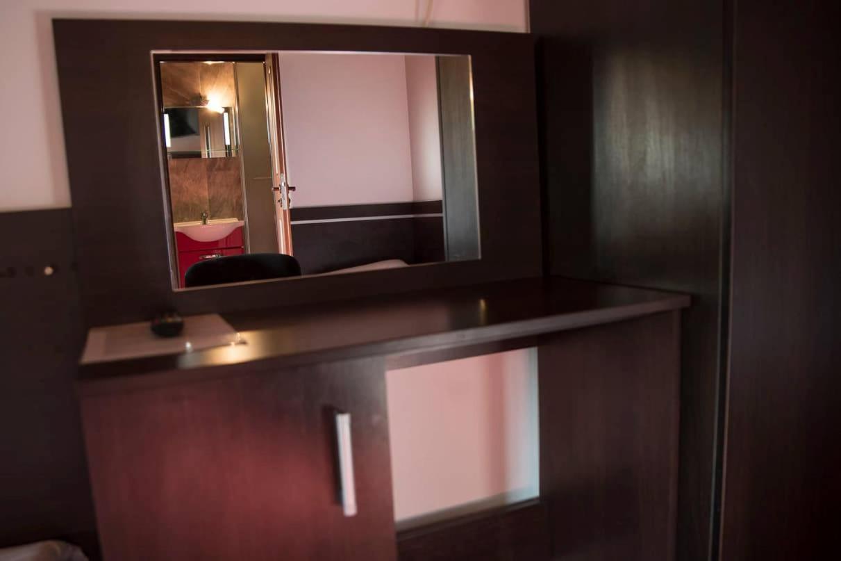 Apartamento Senator Piotrków Trybunalski Exterior foto